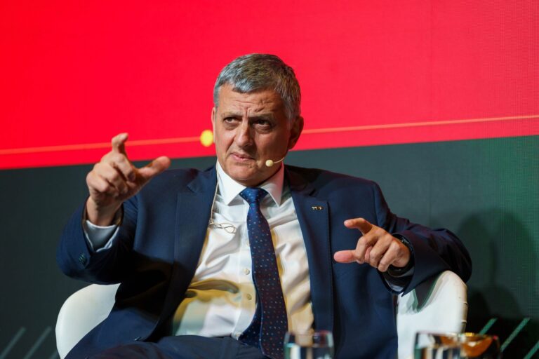 YPF está cerca de quedarse con los activos petroleros de la francesa TotalEnergies en Vaca Muerta