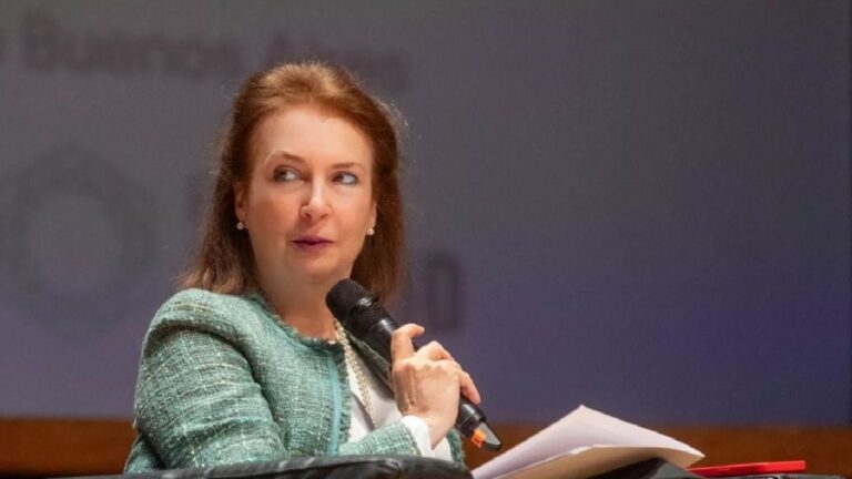 Diana Mondino insinúa corrupción en el entorno de Milei