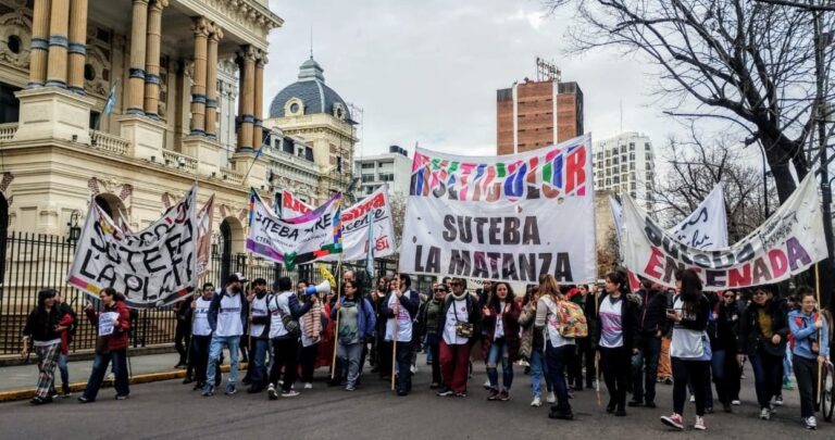 Jueves 21. La docencia se planta, Jornada Nacional por salario, presupuesto y la escuela pública