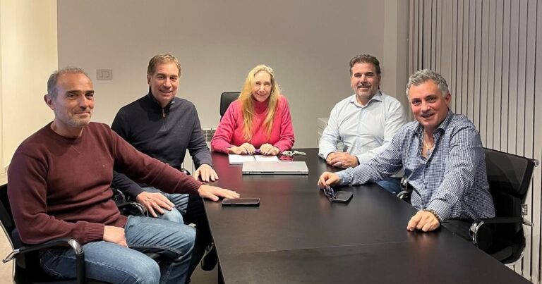 El Gobierno intenta despegar a Karina y los Menem del escándalo por las supuestas coimas en Discapacidad y rechaza la intervención de la OA