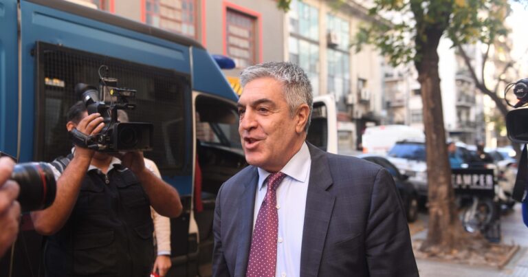 Una denuncia de Gregorio Dalbón, el abogado de Cristina, originó los sorpresivos allanamientos por los audios de presuntas coimas en discapacidad