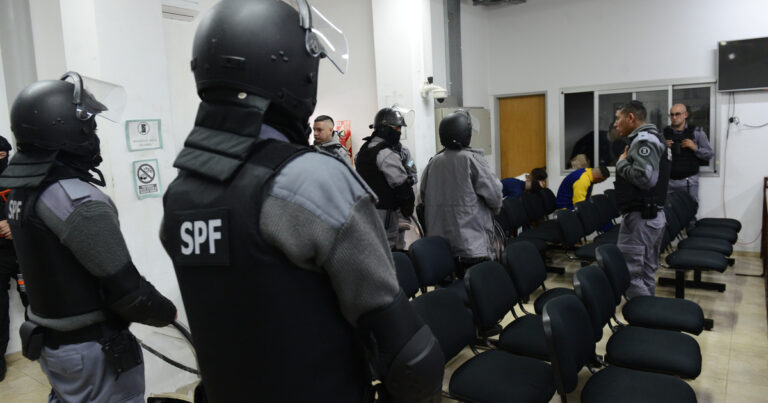 Con un imponente operativo de seguridad, arrancó el juicio contra el clan Villalba por la cocaína envenenada que mató a 24 personas