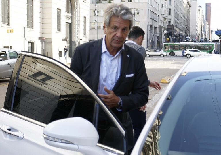 El gobierno de Trump no quiso recibir una delegación encabezada por Pazo por los casos de «corrupción» de Milei