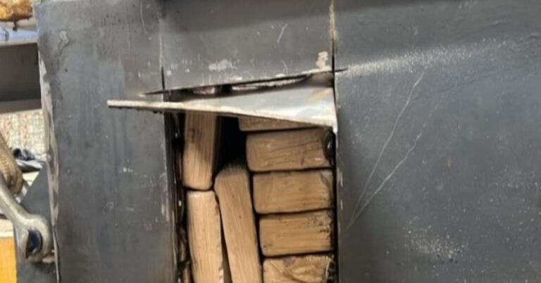 Investigan si los 500 kilos de cocaína que se exportaron de Argentina dentro de un torno habían salido de Colombia