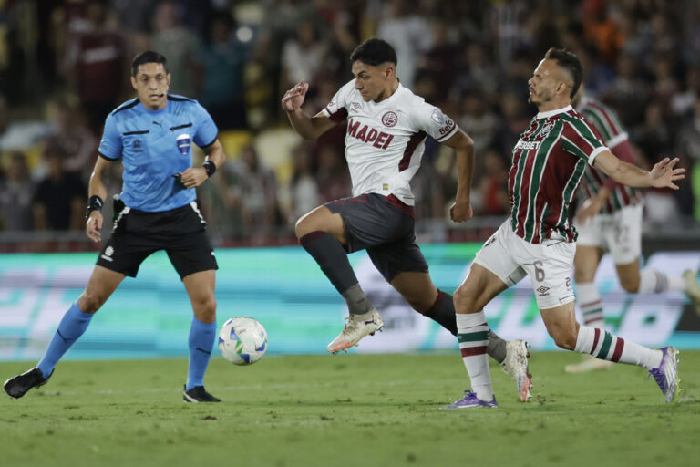 Lanús se hizo fuerte en el Maracaná y sigue adelante en la Copa Sudamericana