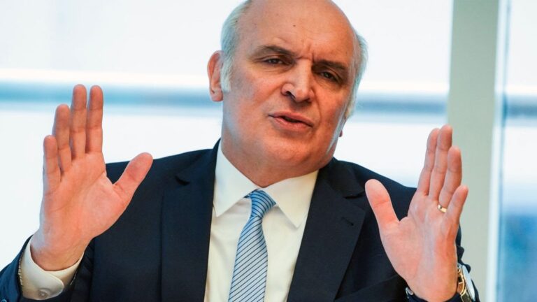 Confirmado: José Luis Espert voló 35 veces en aviones de Fred Machado