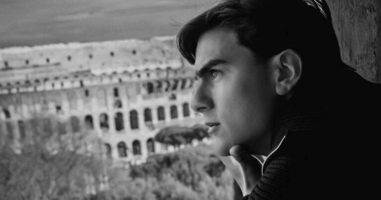 Boca lo espera: cómo es el presente de Dybala en la Roma y por qué no está jugando