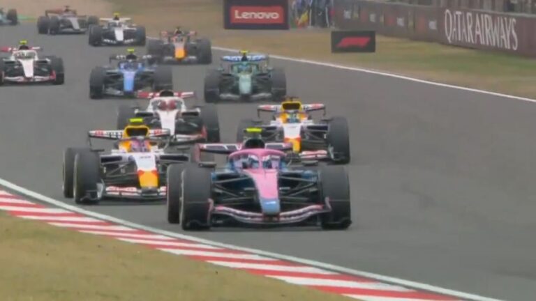 El video de la magnífica maniobra de Franco Colapinto en la largada del GP de China donde escaló seis posiciones