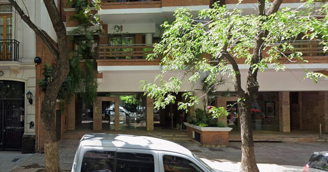 Fachada de edificio en barrio de Caballito, Ciudad de Buenos Aires