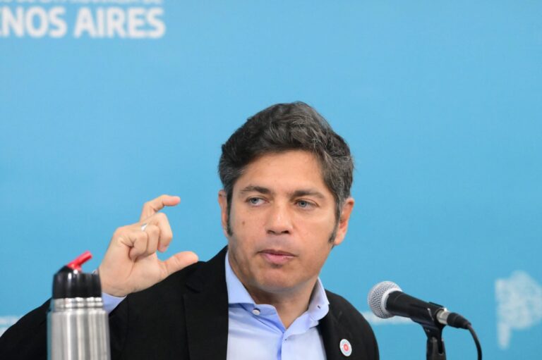 Axel Kicillof durante una conferencia de prensa en la Casa de Gobierno bonaerense.